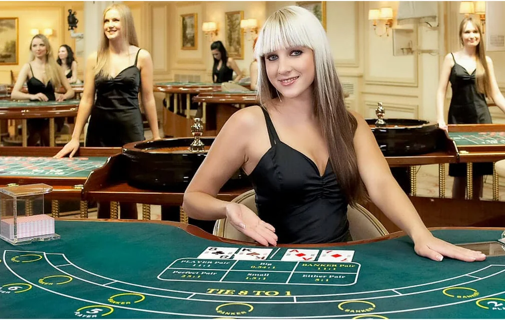 Antarmuka ruang meja live untuk pilihan permainan kasino